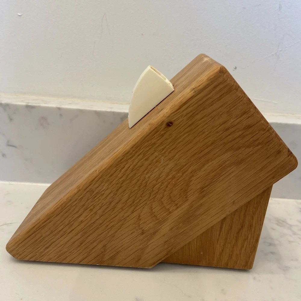 CUTCO‎ Solid Oak Wood Butcher Block 4 Slot Knife Holder Made in USA
